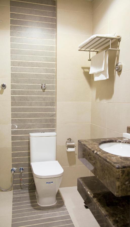 Rama Yanbu Hotel-Suite Exterior photo